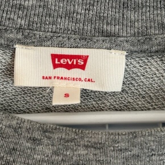 Levi's Crewneck Sweater - Picture 2 of 3